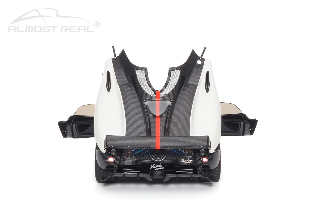 Almost-Real-Pagani-Zonda-Cinque-White-Bianco-Benny-850601001-image1.jpg