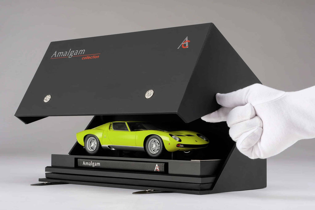 Amalgam-118-Lamborghini-Miura-Resin-Model24.jpg