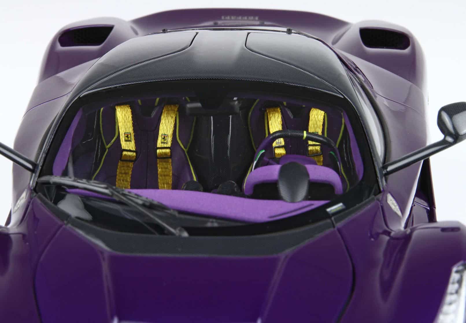 BBR-Ferrari-LaFerrari-BBR182237DIE-Purple6.JPG