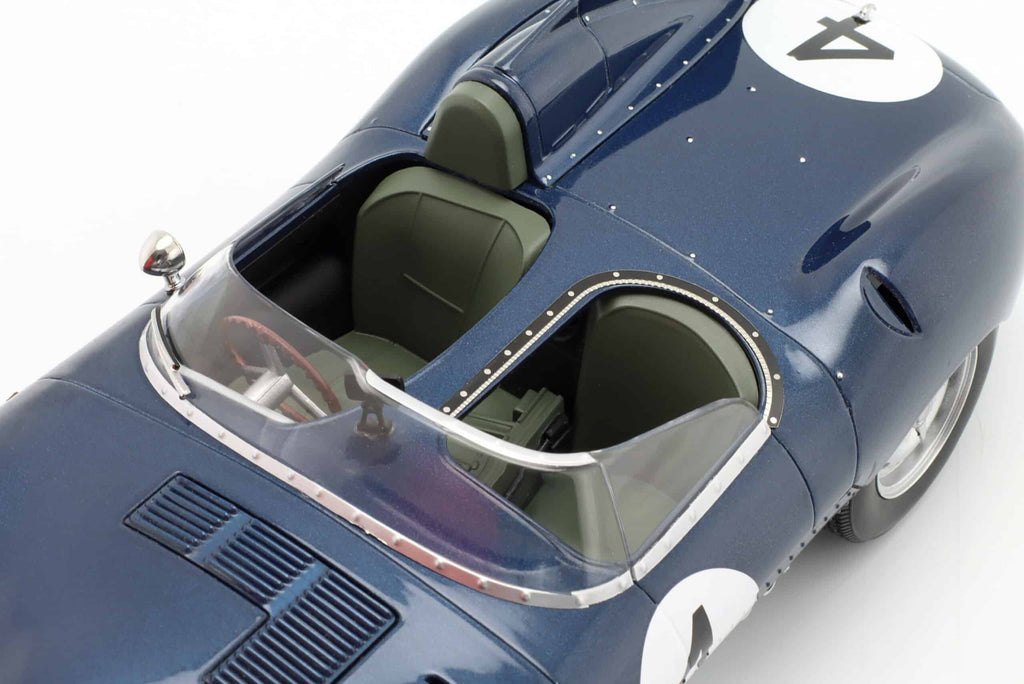 CMR-Jaguar-D-Type-Le-Mans-Winner-Shortnose-1956-diecast-model-6-scaled.jpg