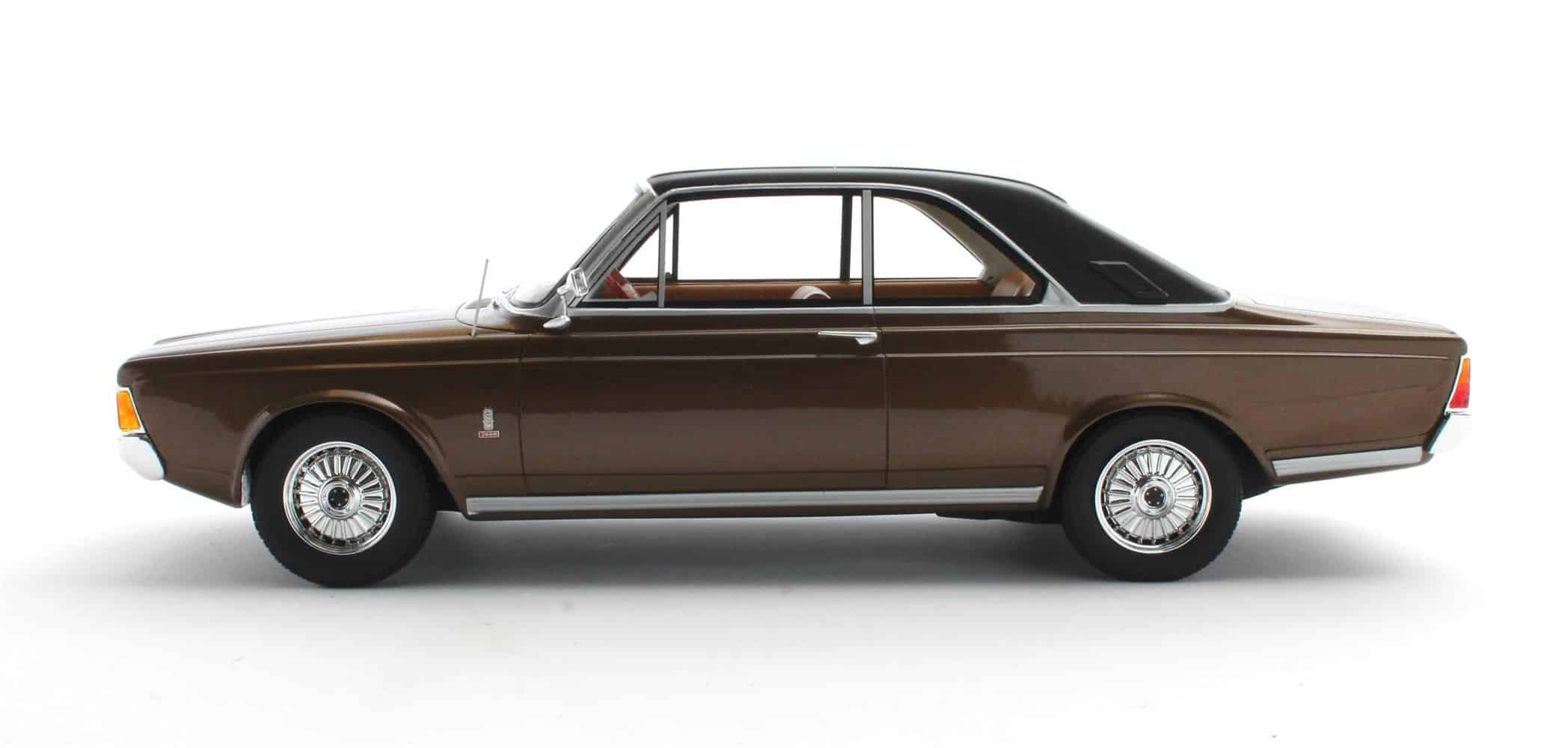 Cult-Scale-118-Ford-Taunus-P7B-Brown-Metallic-CML165-2.4.jpg