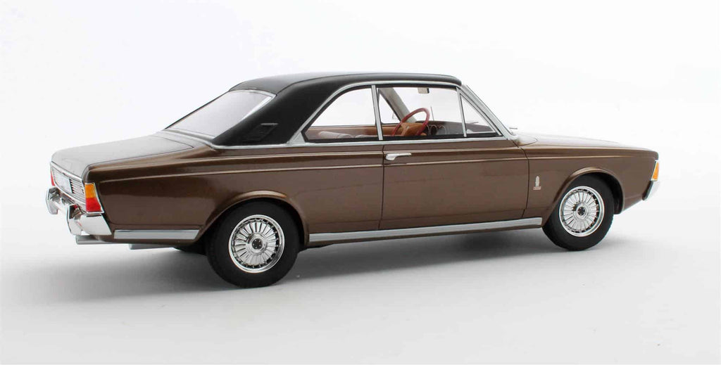 Cult-Scale-118-Ford-Taunus-P7B-Brown-Metallic-CML165-2.6.jpg
