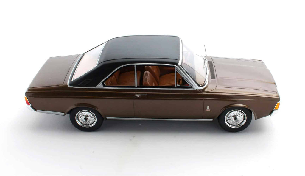 Cult-Scale-118-Ford-Taunus-P7B-Brown-Metallic-CML165-2.7.jpg