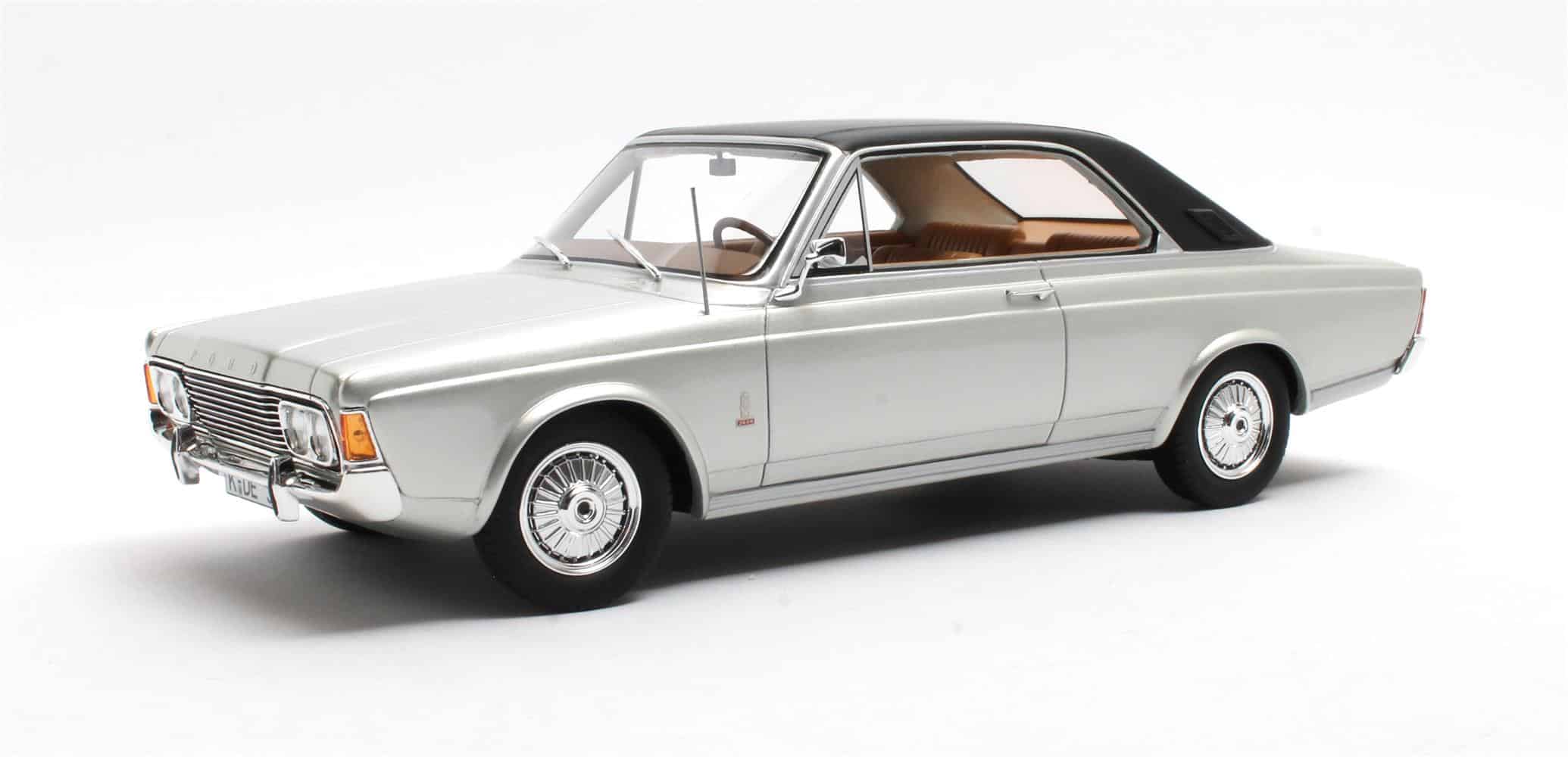 Cult Scale - 1:18 Ford Taunus P7B Coupe Silver Metallic (1969-1971)