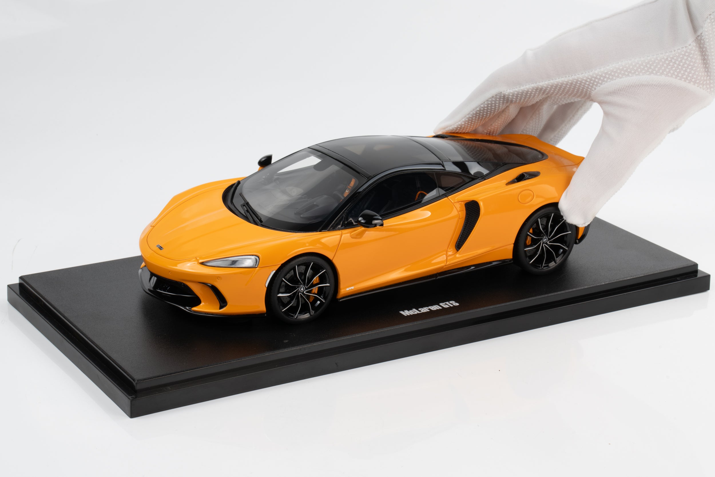 GT Spirit 1:18 McLaren GTS 2025 Orange Model Car