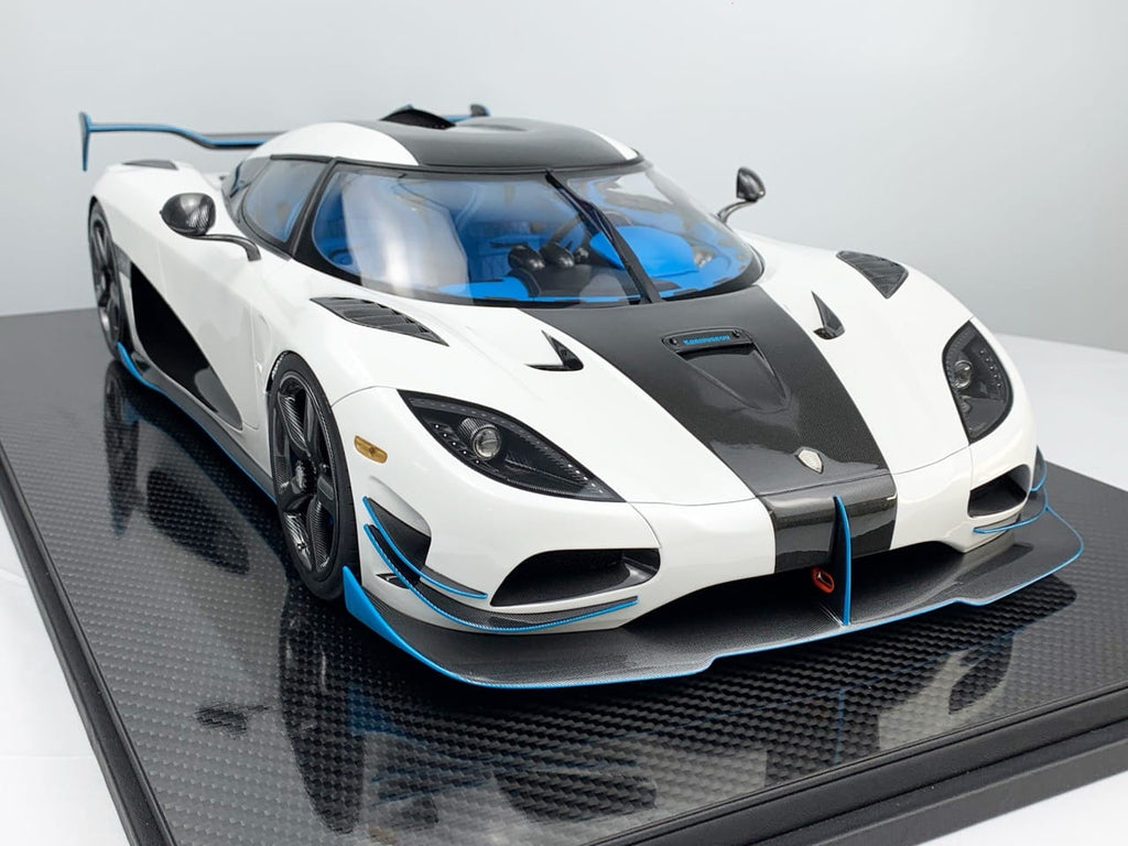 Koenigsegg-Agera-RSR-7-Large.jpeg