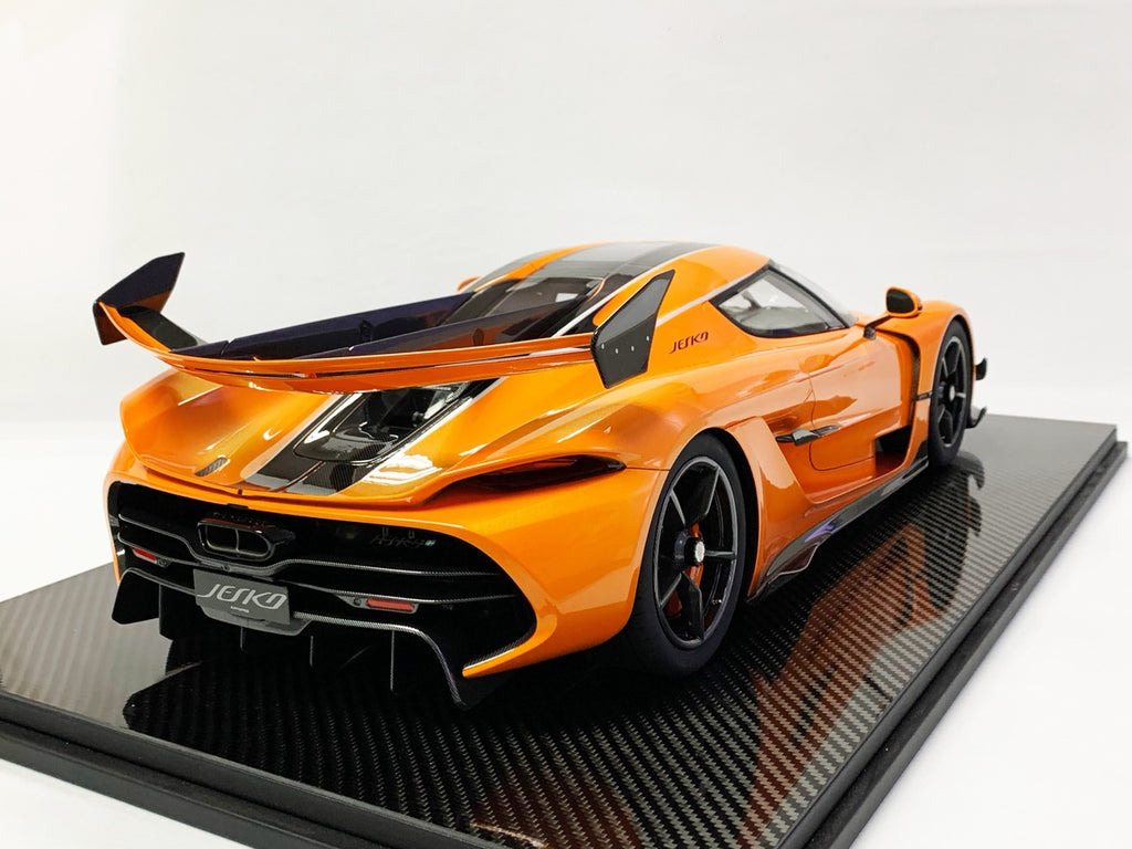 Koenigsegg-Jesko-Tang-Orange-FrontiArt-6-Large.jpeg