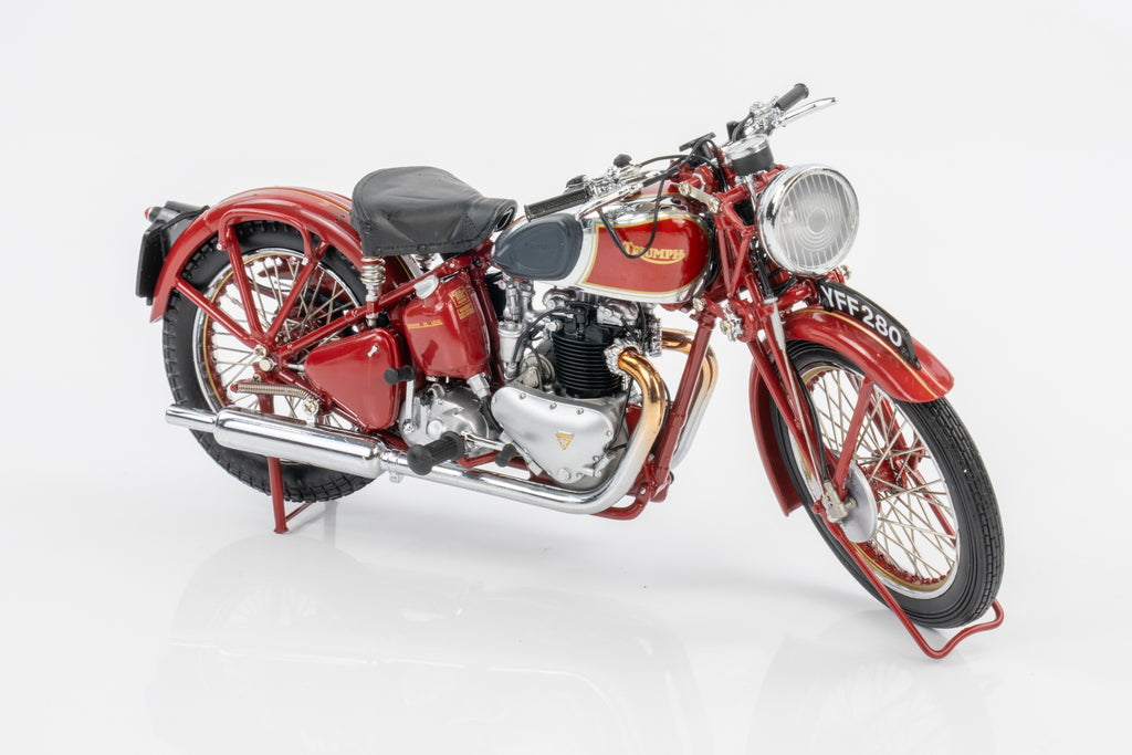 Minichamps 1:12 Triumph Speed Twin Red 1938 Resin Motorcycle Model