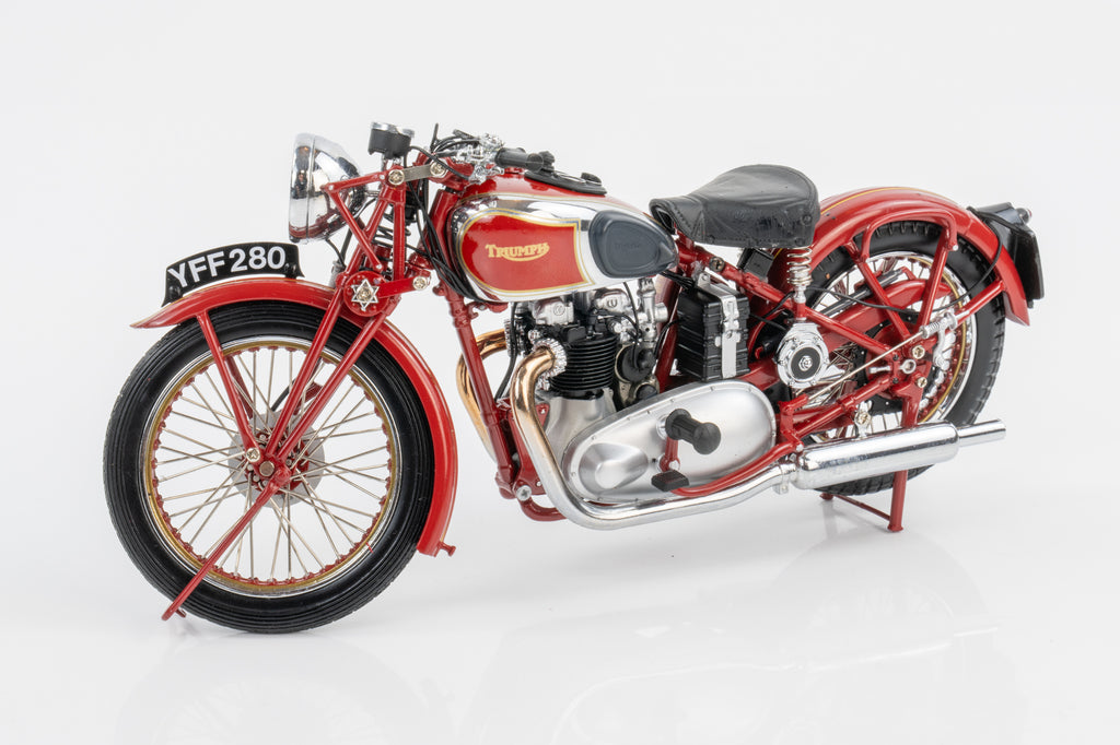 Minichamps 1:12 Triumph Speed Twin Red 1938 Resin Motorcycle Model