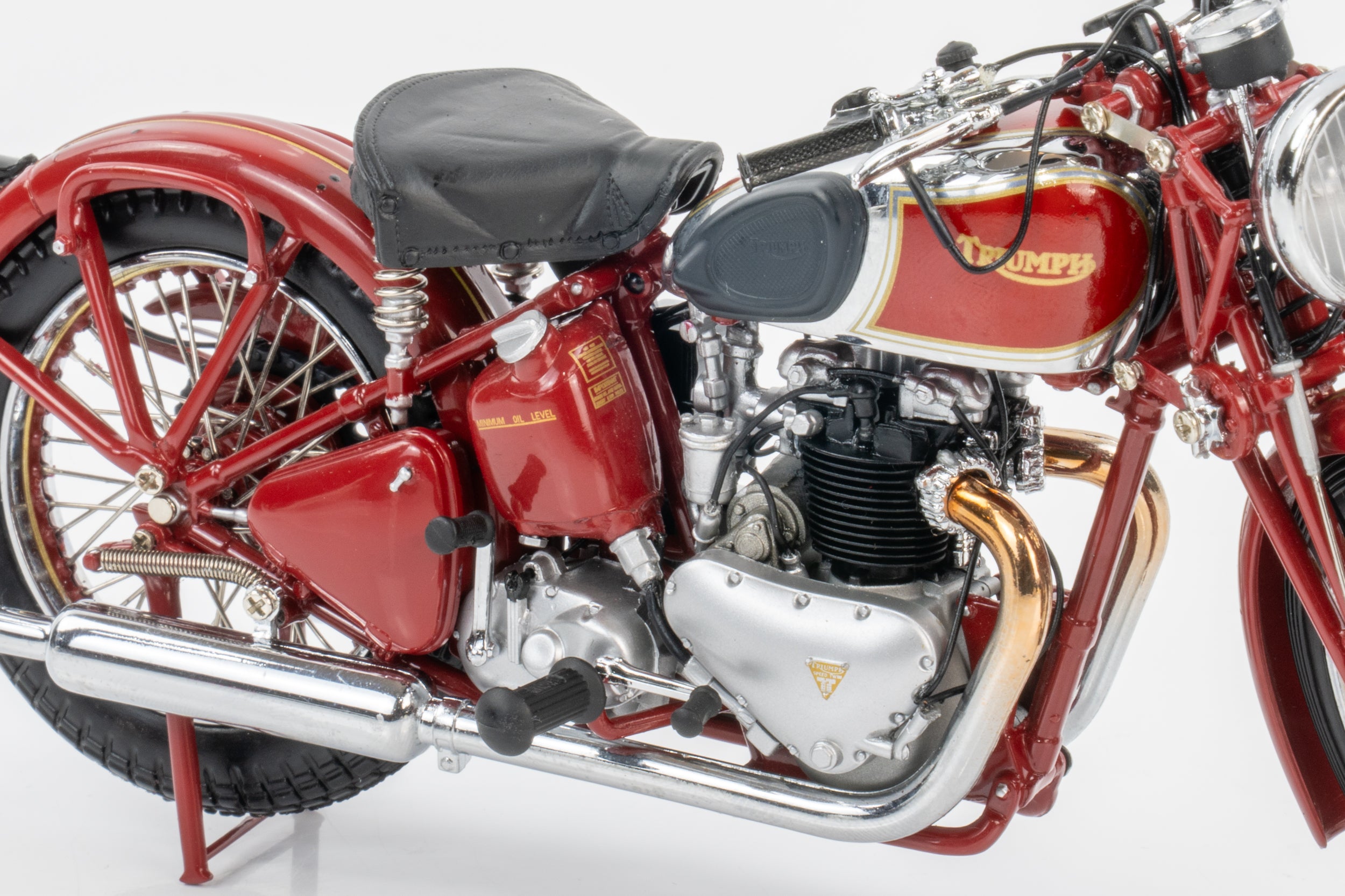 Minichamps 1:12 Triumph Speed Twin Red 1938 Resin Motorcycle Model