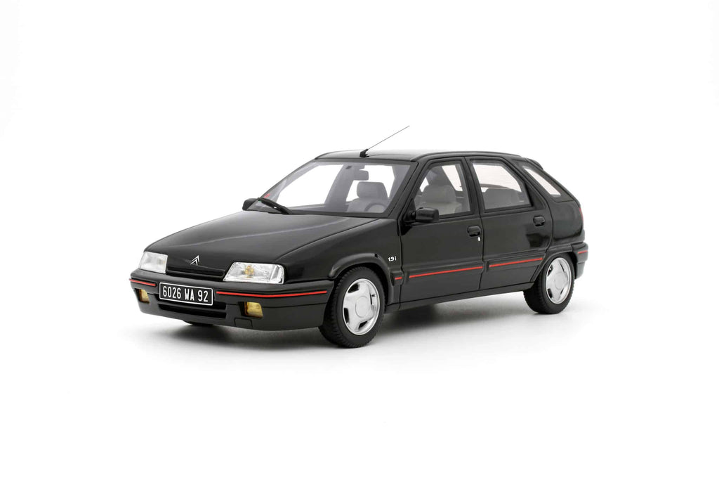 Otto Mobile 1:18 Citroen ZX Volcane 1.9i Noir Oynx 1991 Scale Model