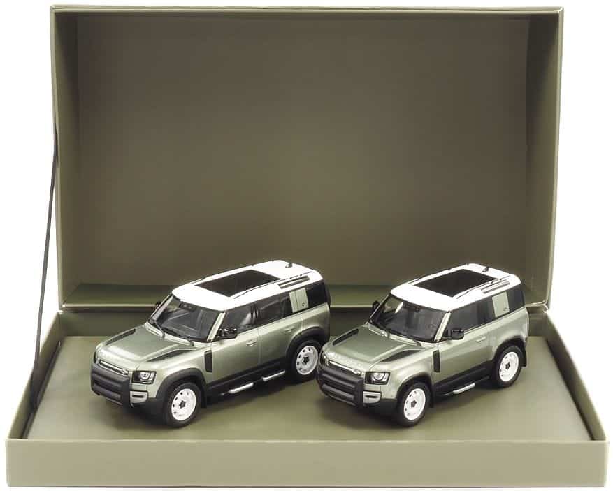 Almost Real - 1:43 Land Rover 2 Car Set - Defender 110 &amp; Defender 90 Pangea Green (2020)