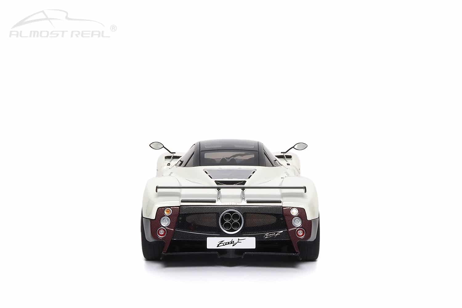 almost-real-pagani-zonda-bianco-fabriani-850407001-image7.jpg