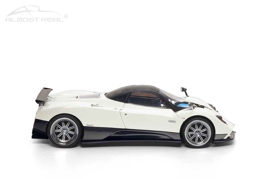 almost-real-pagani-zonda-bianco-fabriani-850407001-image9.jpg