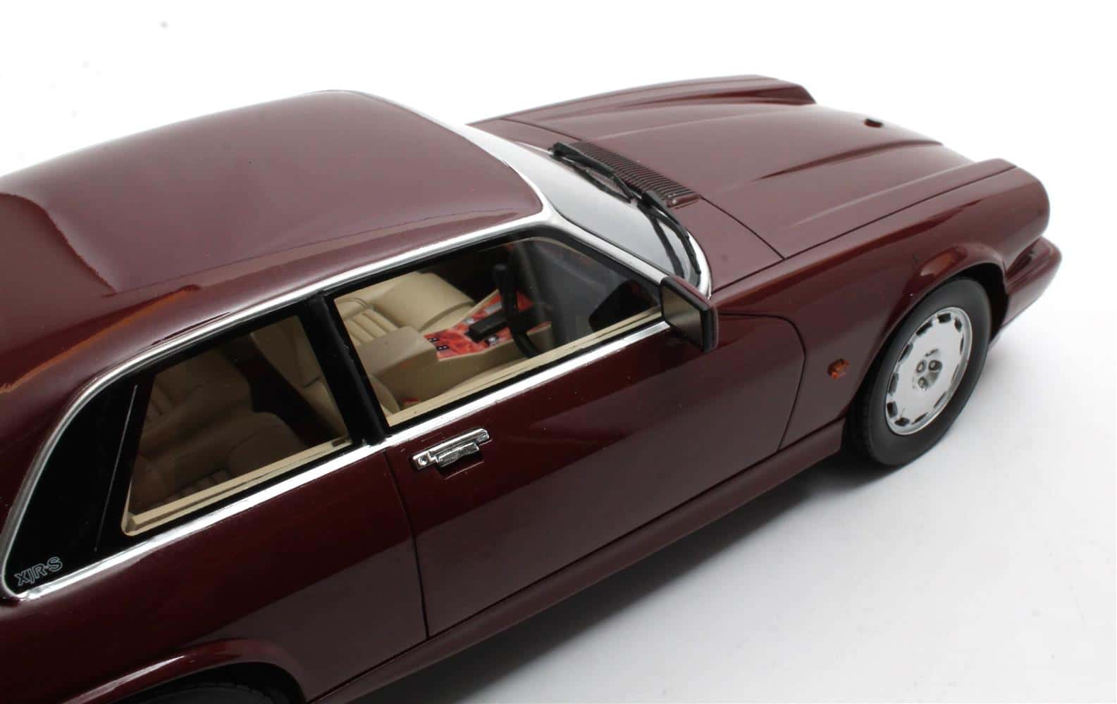 cult-scale-jaguar-xjr-s-red-metallic-1993-cml100-3-image.9.jpg