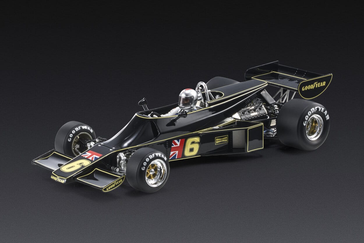 GP Replicas 1:18 Lotus 77 #6 Mario Andretti Brazilian GP 1976 with Driver