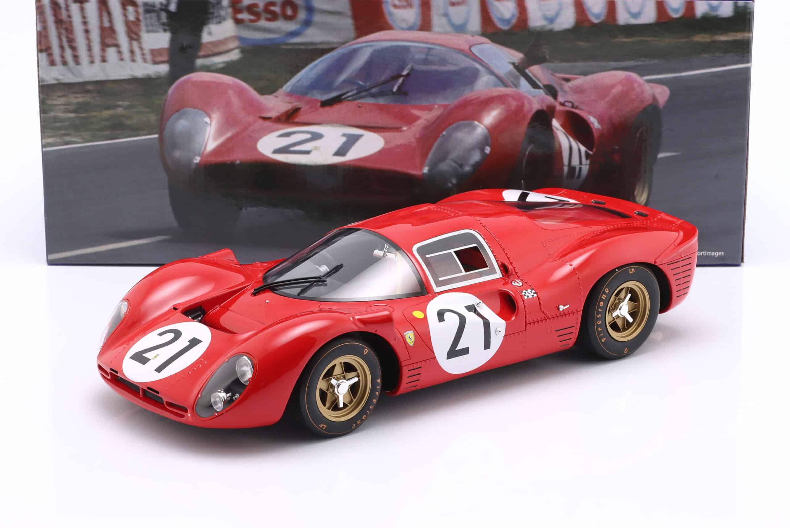 Werk83 1:12 Ferrari 330 P4 No.21 24h Le Mans 1967 Scarfotti, Parkes - Resin Model