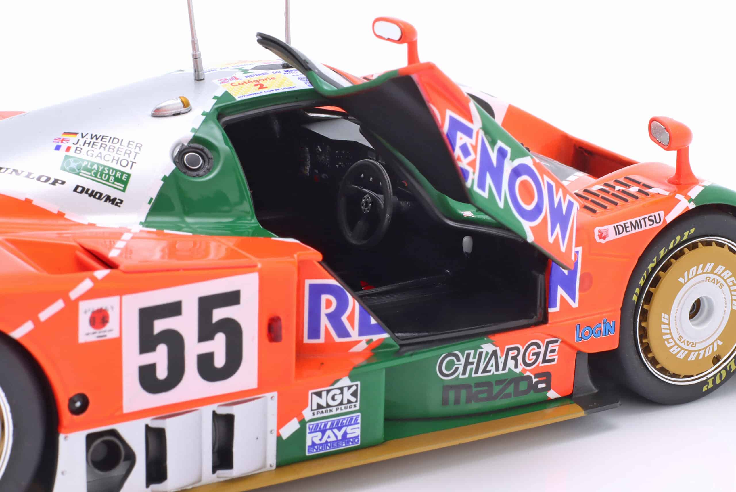 werk83_1_18_mazda_787b_no55_winner_24h_lemans_1991-6-scaled.jpg